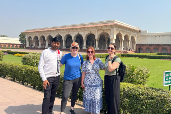 From Hyderabad: 2 Days Private Taj Mahal Tour